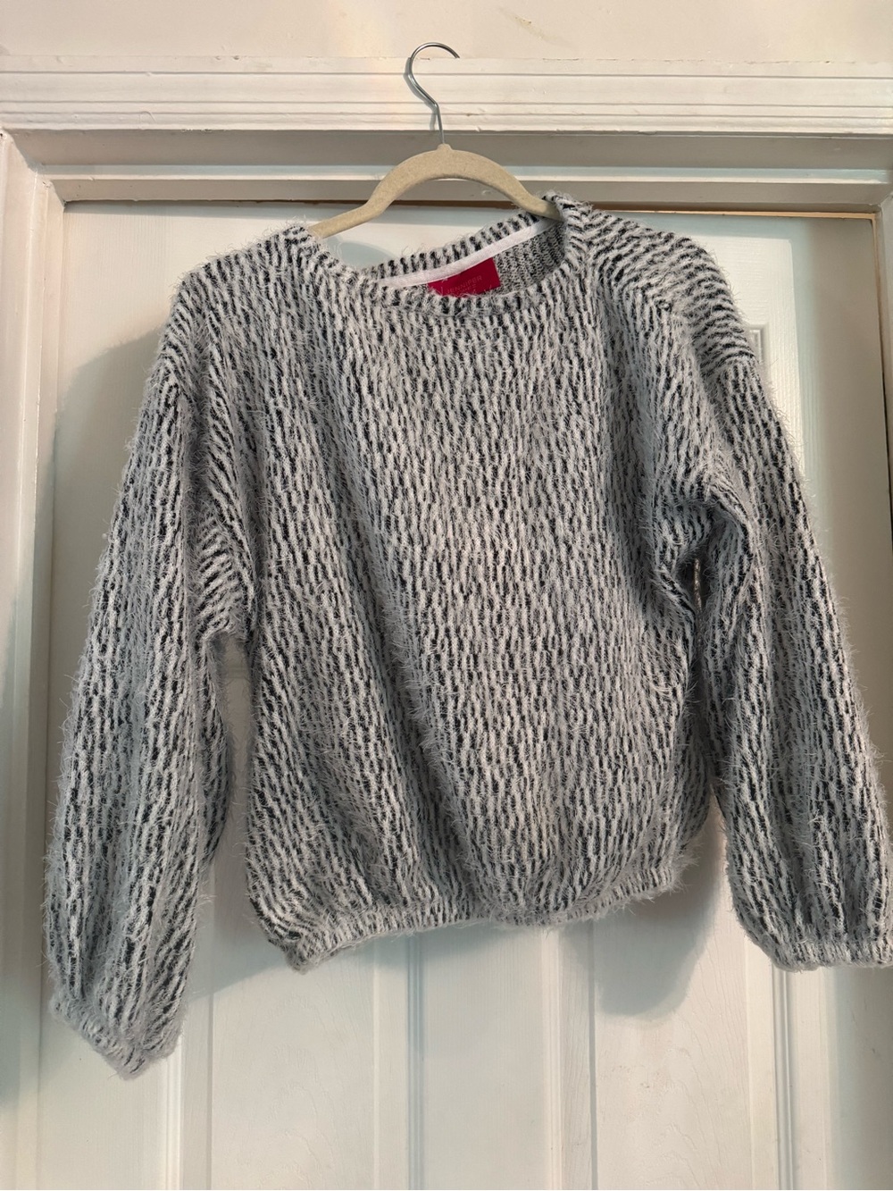 Jennifer Lopez Black & White Fuzzy Crewneck Sweater